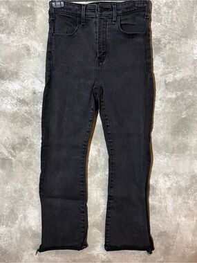 Abercrombie & Fitch Women's Black Straight Jeans (love 23)
